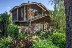 517 W Quinto St, Santa Barbara, CA 93105