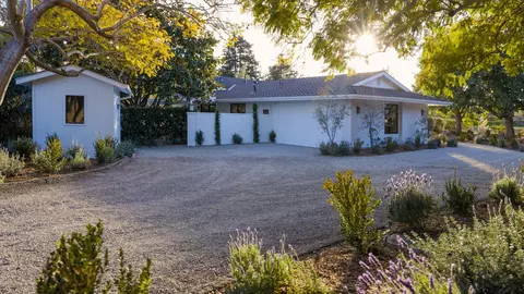 1968 Inverness Ln, Montecito, CA 93108 photo 2