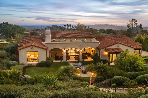 104 Ontare Hills Ln, Santa Barbara, CA 93105