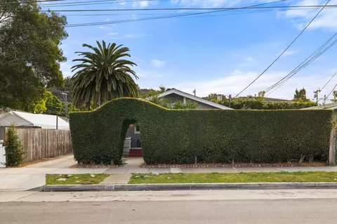 1407 Gillespie St, Santa Barbara, CA 93101