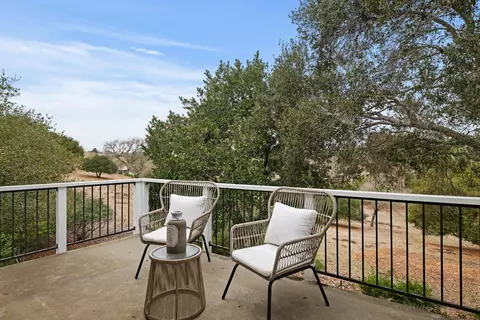 Exterior - 748 Hillside Dr, Solvang, CA 93463 photo 4 of 7