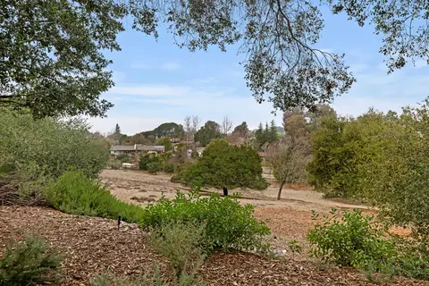Exterior - 748 Hillside Dr, Solvang, CA 93463 photo 5 of 7
