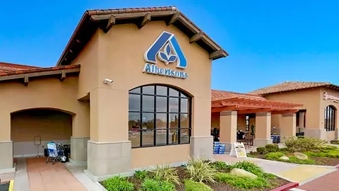 Other - 954 Concha Loma Dr, Carpinteria, CA 93013 photo 6 of 8