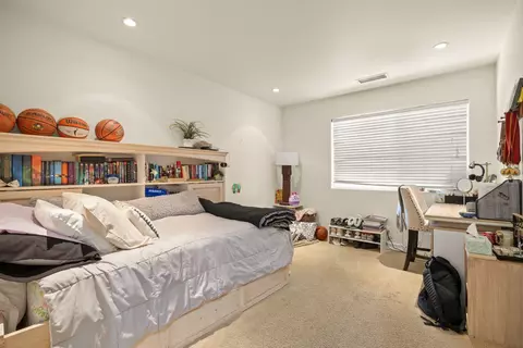 Bedroom - 130 Oak Dr, Oak View, CA 93022 photo 3 of 4