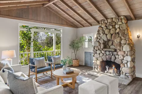 Living - 3180 Serena Ave, Carpinteria, CA 93013 photo 3 of 7
