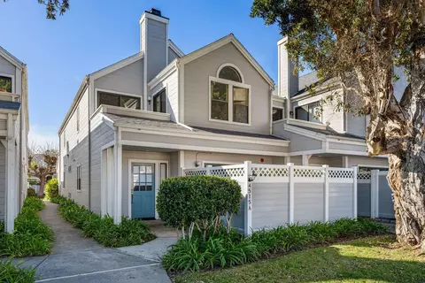 4515 Carpinteria Ave #A, Carpinteria, CA 93013