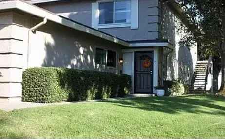 5965 Hickory St #2, Carpinteria, CA 93013