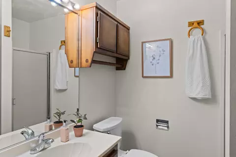 Bath - 208 S 7th St, Lompoc, CA 93436 photo 2 of 3