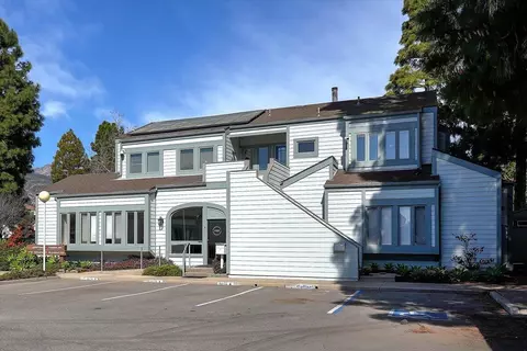 1140 Eugenia Pl #8, Carpinteria, CA 93013 photo 1