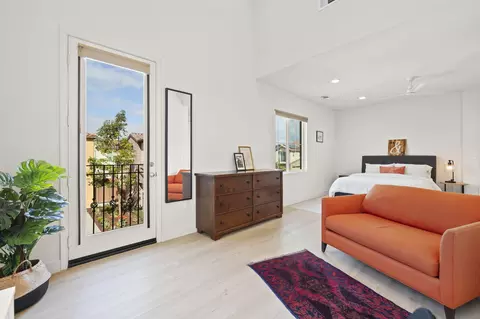 Bedroom - 2339 Nicklaus St, Oxnard, CA 93036 photo 4 of 6