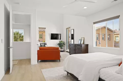 Bedroom - 2339 Nicklaus St, Oxnard, CA 93036 photo 3 of 6