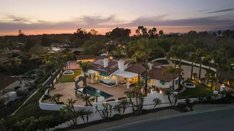 95 Valley Vista Dr, Camarillo, CA 93010