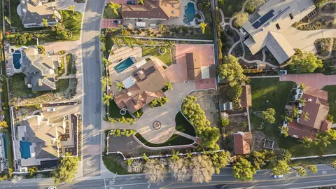 View/Area - 95 Valley Vista Dr, Camarillo, CA 93010 photo 8 of 9