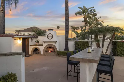 Exterior - 95 Valley Vista Dr, Camarillo, CA 93010 photo 2 of 8