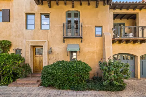 618 Anacapa St #4, Santa Barbara, CA 93101
