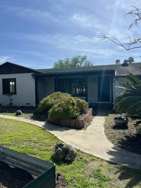 21 Cedar Ln, Santa Barbara, CA 93108