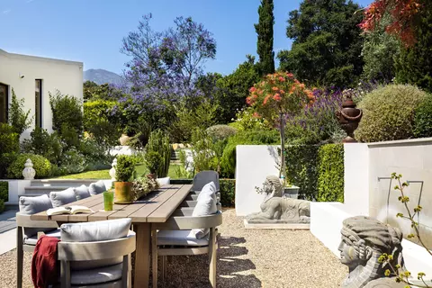 Exterior - 448 Court Pl, Montecito, CA 93108 photo 7 of 15