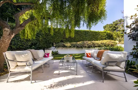Exterior - 448 Court Pl, Montecito, CA 93108 photo 5 of 15