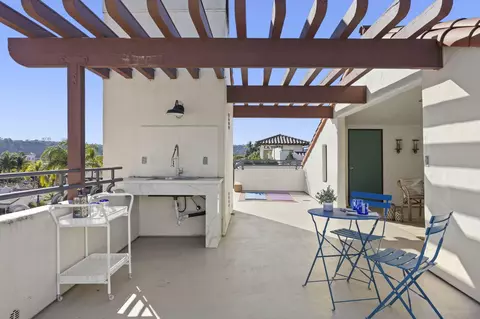Exterior - 1532 State St #E, Santa Barbara, CA 93101 photo 8 of 11