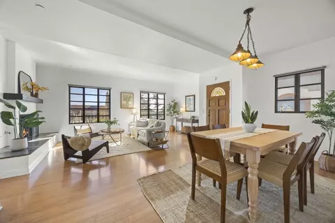 Dining - 1532 State St #E, Santa Barbara, CA 93101 photo 3 of 4