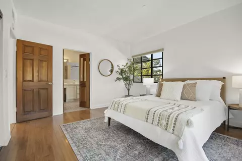 Bedroom - 1532 State St #E, Santa Barbara, CA 93101 photo 3 of 5