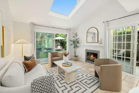 415 W Gutierrez St #6, Santa Barbara, CA 93101
