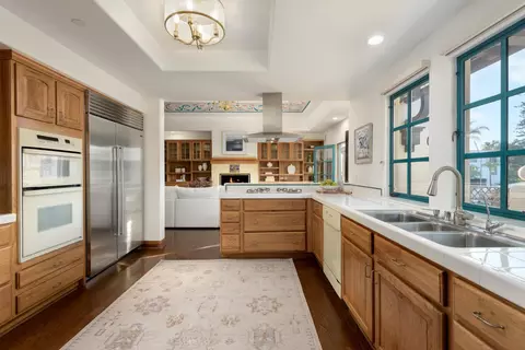 7 E Arrellaga St, Santa Barbara, CA 93101 photo 13