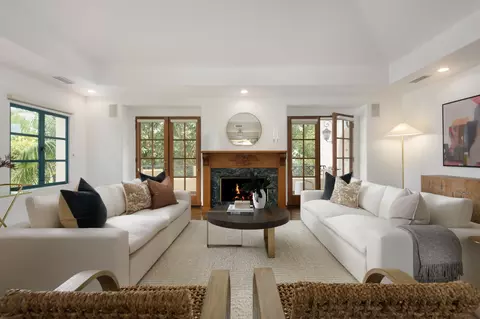 7 E Arrellaga St, Santa Barbara, CA 93101