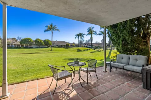 253 Moreton Bay Ln #2, Goleta, CA 93117