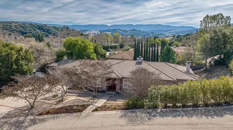 806 Creekside Pl, Solvang, CA 93463