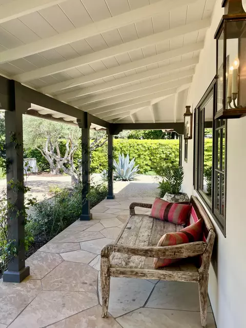 1595 Miramar Ln, Santa Barbara, CA 93108