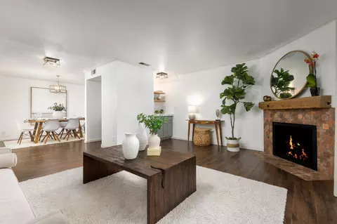 521 E Anapamu St #B3, Santa Barbara, CA 93103