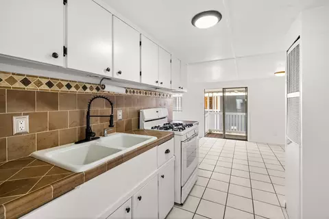 5700 Via Real #103, Carpinteria, CA 93013 photo 5