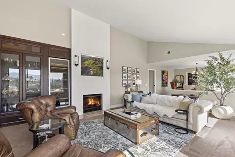 1855 Ringsted Dr, Solvang, CA 93463