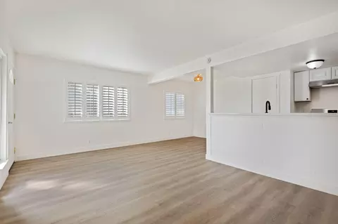 Living - 5956 Via Real #3, Carpinteria, CA 93013 photo 4 of 4