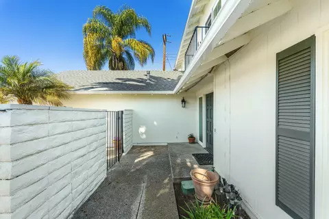 Exterior - 470 Arundel Rd, Goleta, CA 93117 photo 8 of 9