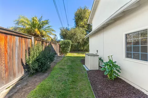Exterior - 470 Arundel Rd, Goleta, CA 93117 photo 6 of 9