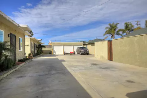 150-166 Johnson Rd, Oxnard, CA 93033 photo 8