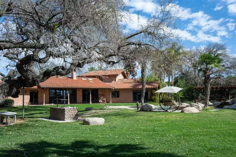 2700 Santa Ynez St, Los Olivos, CA 93441