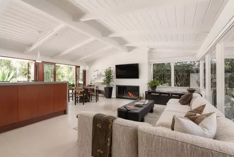 Living - 1134 Hill Rd, Montecito, CA 93108 photo 1 of 2