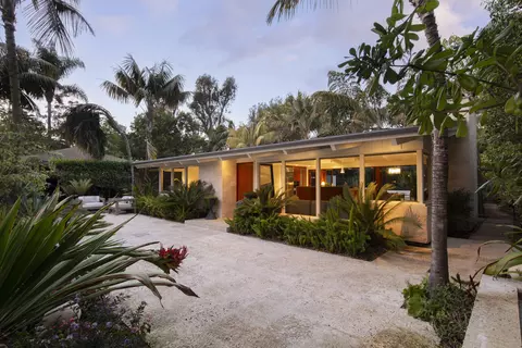 Exterior - 1134 Hill Rd, Montecito, CA 93108 photo 7 of 7