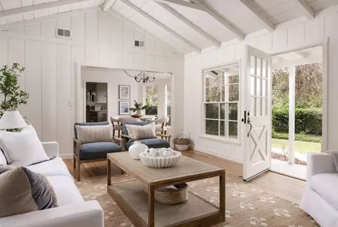 Living - 3182 Serena Ave, Carpinteria, CA 93013 photo 1 of 4