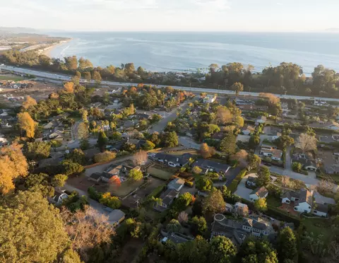 View/Area - 3182 Serena Ave, Carpinteria, CA 93013 photo 2 of 3