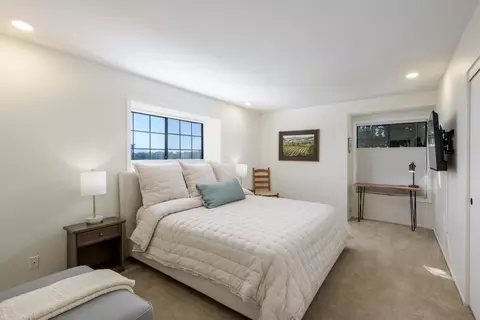 Bedroom - 736 Hillside Dr, Solvang, CA 93463 photo 3 of 4
