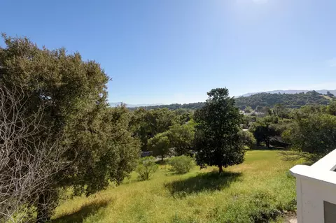 Exterior - 736 Hillside Dr, Solvang, CA 93463 photo 3 of 5