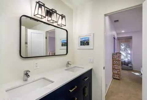 Bath - 736 Hillside Dr, Solvang, CA 93463 photo 3 of 3