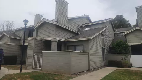 220 E Grant St #63, Santa Maria, CA 93454