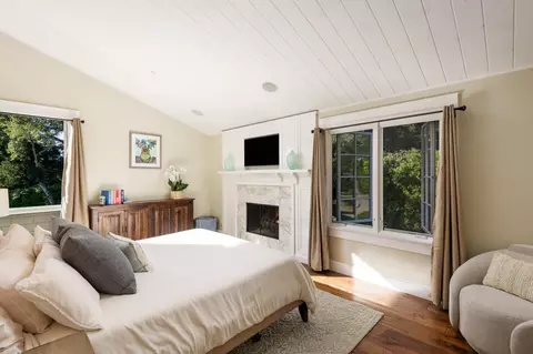Bedroom - 1650 E Valley Rd, Montecito, CA 93108 photo 1 of 5