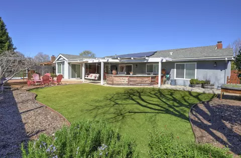 Exterior - 2124 Creekside Dr, Solvang, CA 93463 photo 14 of 16