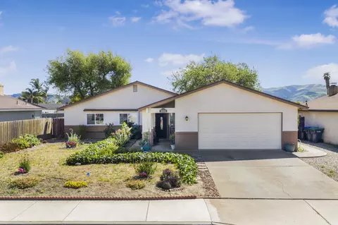 908 Northpoint Pl, Lompoc, CA 93436